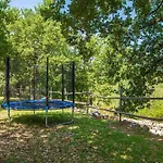 Vila In With Swimming Pool Vrbnik (Primorje-Gorski Kotar)