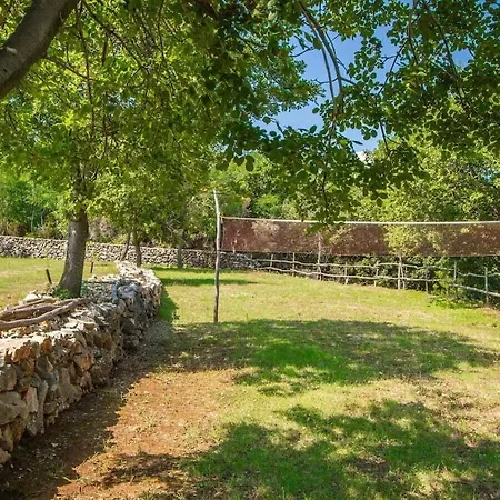וילה In With Swimming Pool ורבניק