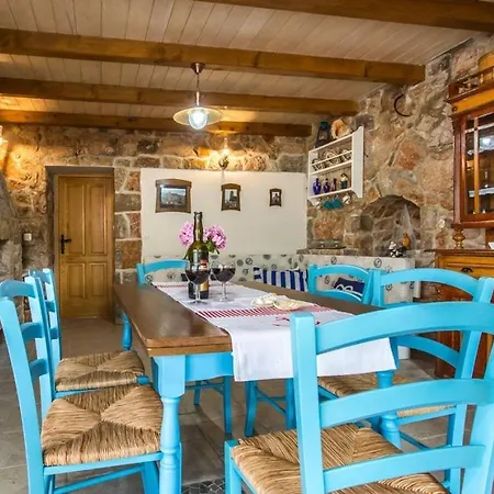 In Vrbnik With Swimming Pool Vrbnik (Primorje-Gorski Kotar)