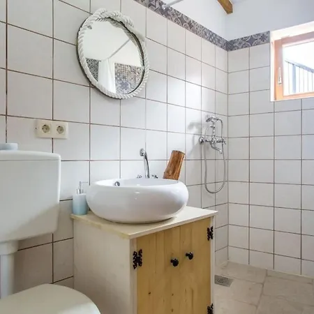 Villa In With Swimming Pool Vrbnik (Primorje-Gorski Kotar)