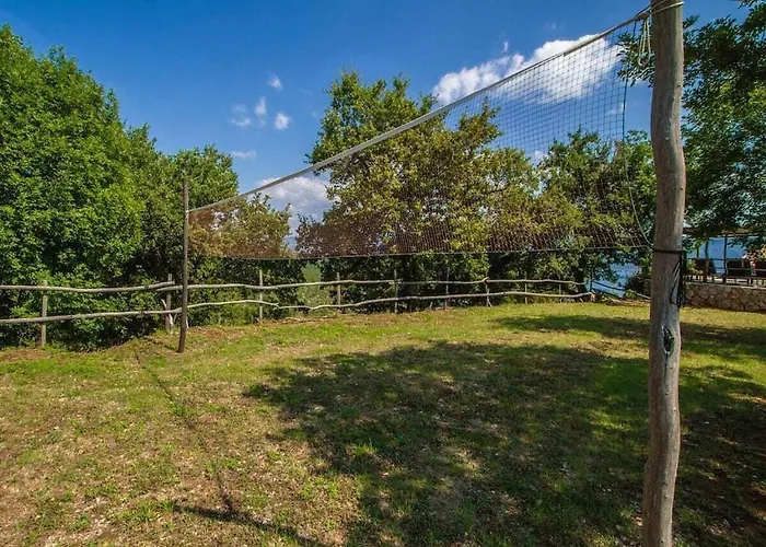 In Vrbnik With Swimming Pool Villa Vrbnik (Primorje-Gorski Kotar)